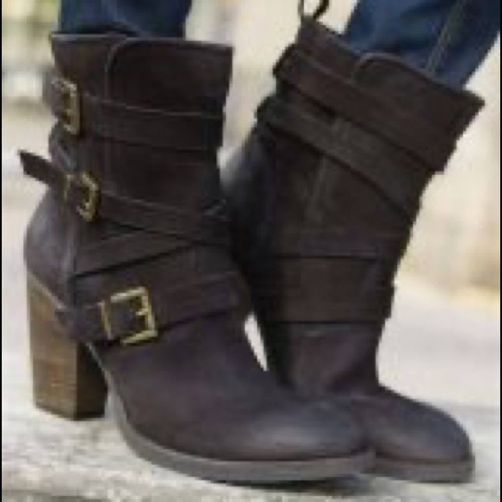 Steve Madden heeled moto booties